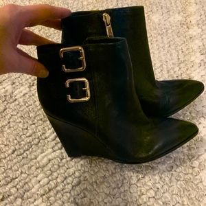 Brand new leather Vince Camuto ankle boots